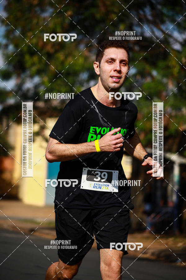 Buy your photos of the eventEvolution Run 21k 2019 on Fotop