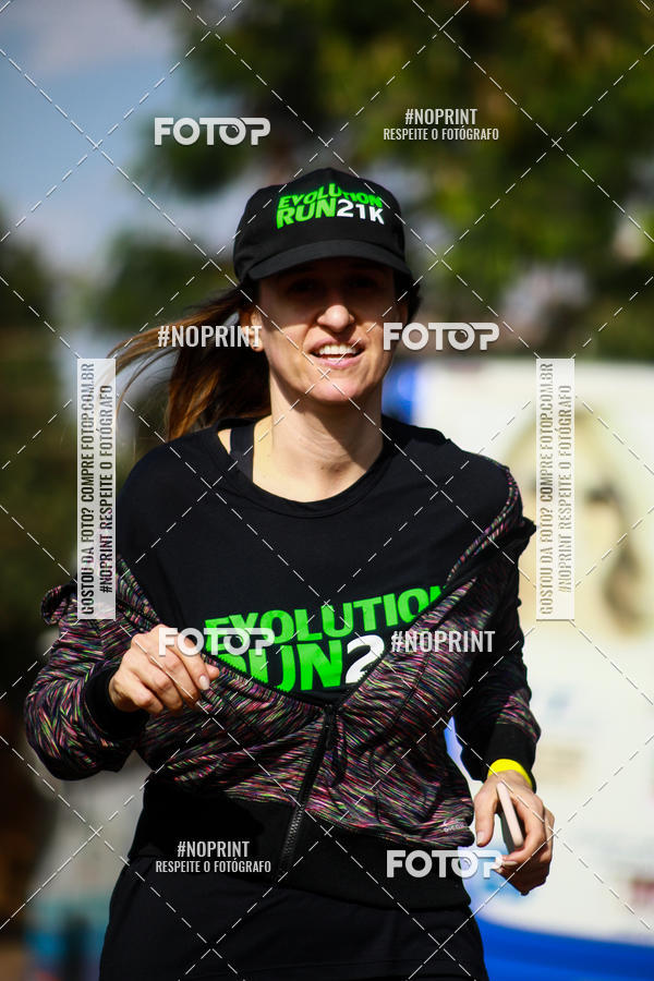 Buy your photos of the eventEvolution Run 21k 2019 on Fotop