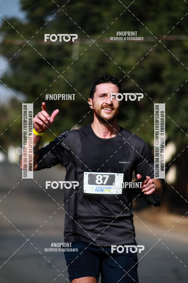 Buy your photos of the eventEvolution Run 21k 2019 on Fotop