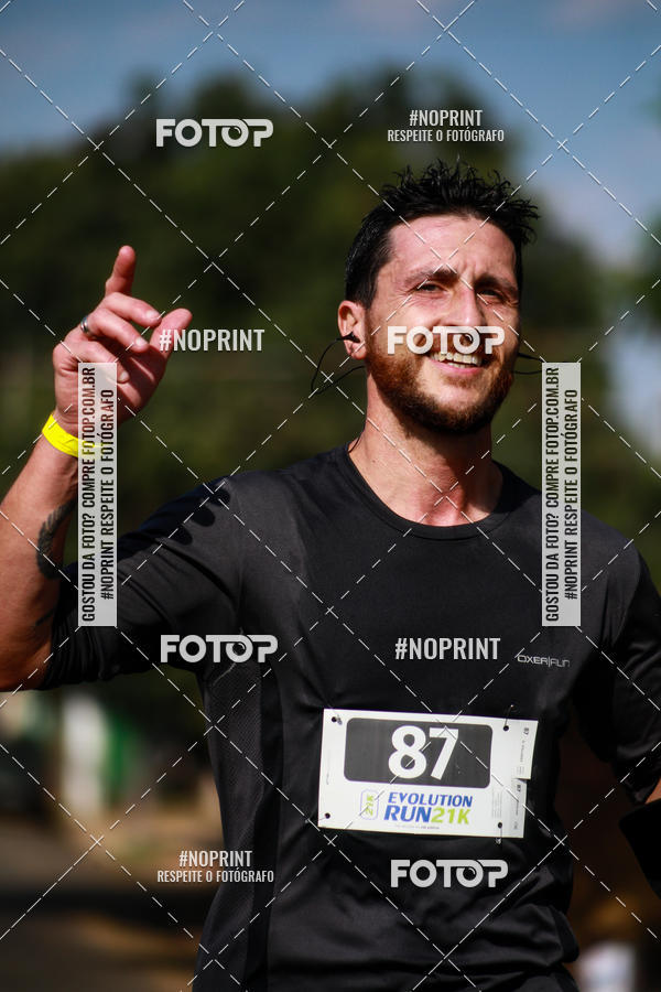 Buy your photos of the eventEvolution Run 21k 2019 on Fotop