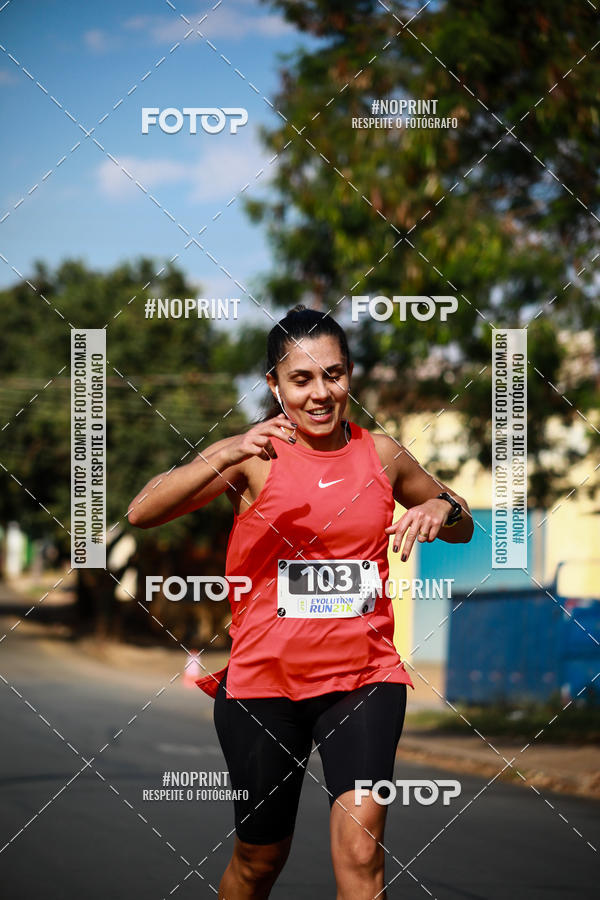 Buy your photos of the eventEvolution Run 21k 2019 on Fotop