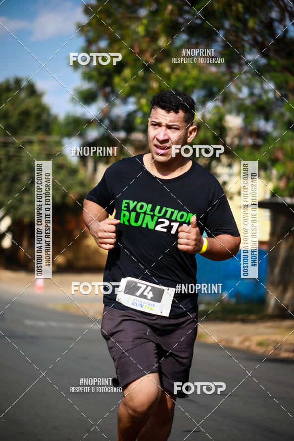 Buy your photos of the eventEvolution Run 21k 2019 on Fotop