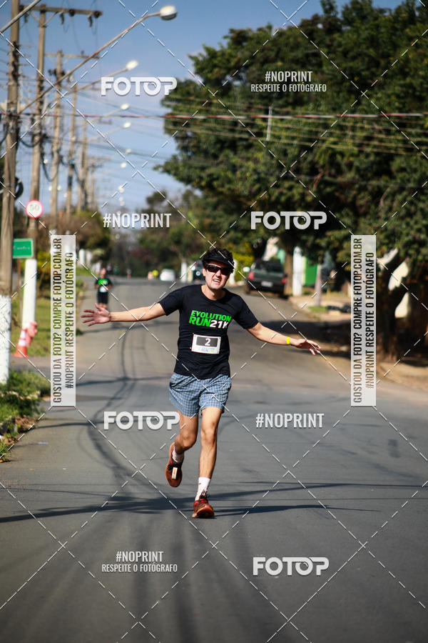 Buy your photos of the eventEvolution Run 21k 2019 on Fotop