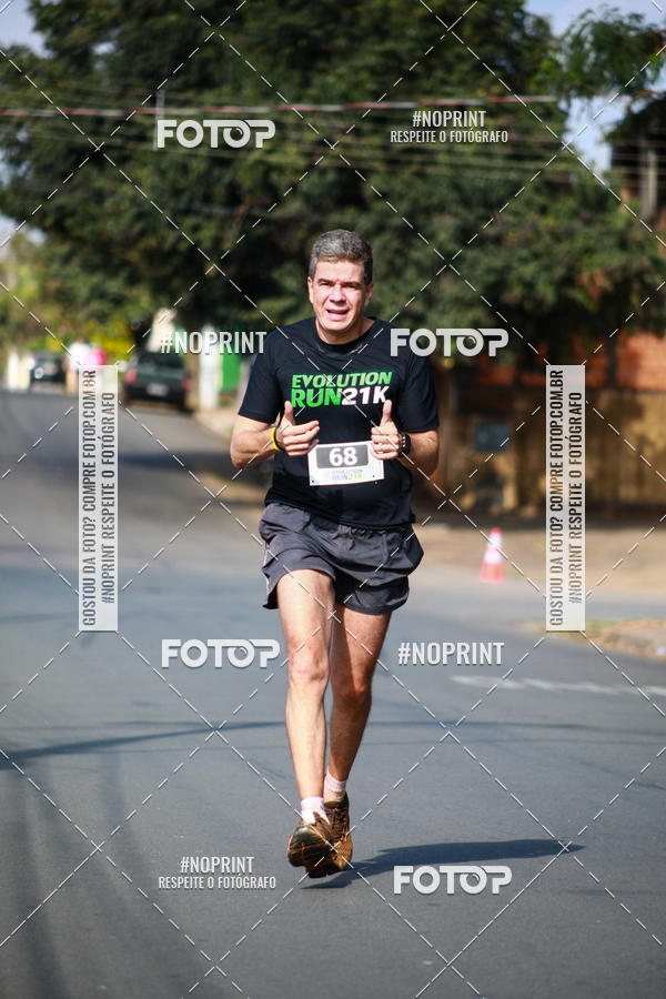 Buy your photos of the eventEvolution Run 21k 2019 on Fotop