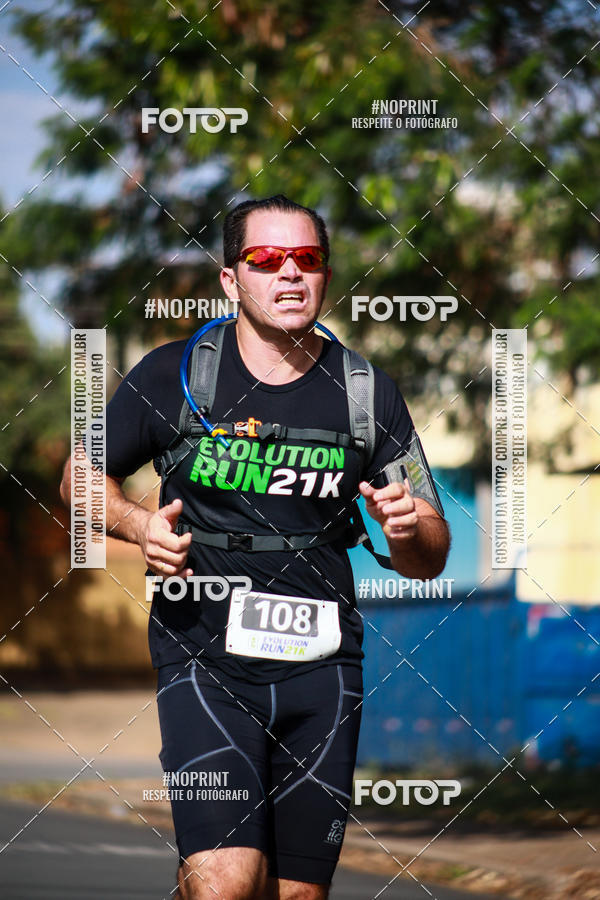 Buy your photos of the eventEvolution Run 21k 2019 on Fotop