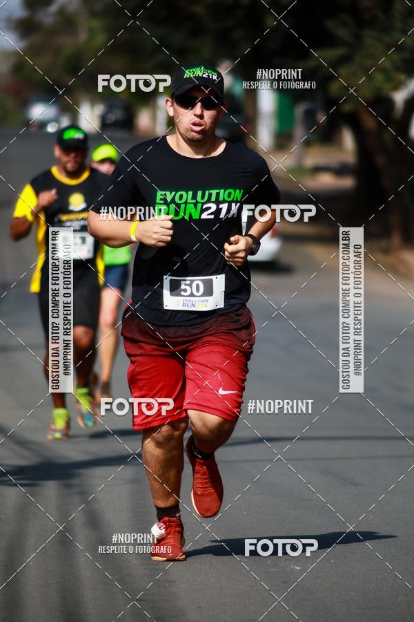 Buy your photos of the eventEvolution Run 21k 2019 on Fotop