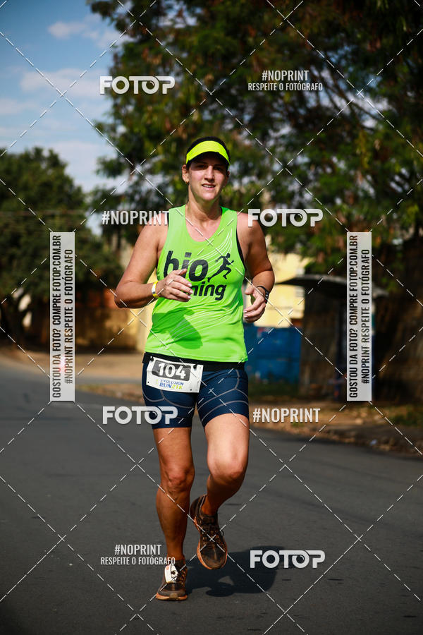 Buy your photos of the eventEvolution Run 21k 2019 on Fotop