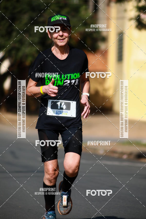 Buy your photos of the eventEvolution Run 21k 2019 on Fotop