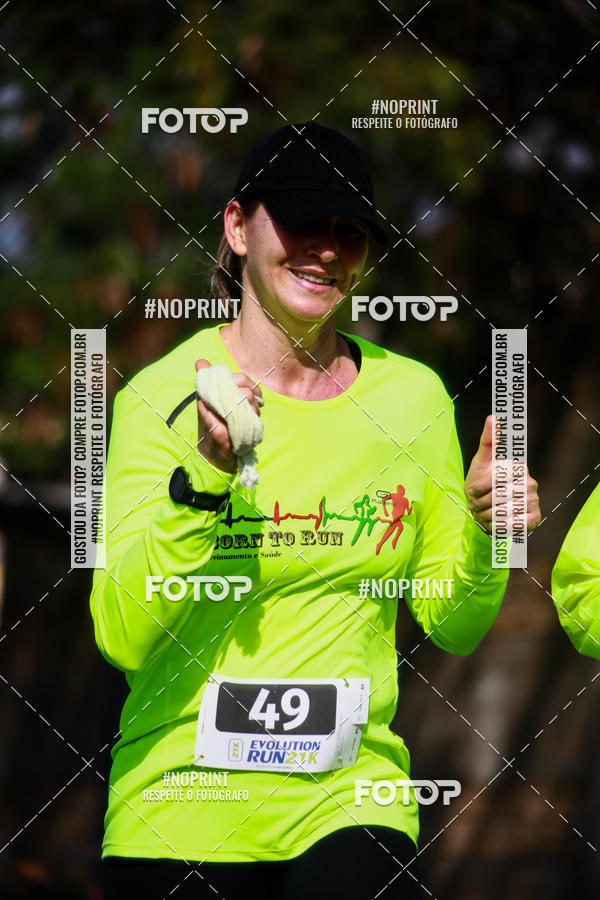 Buy your photos of the eventEvolution Run 21k 2019 on Fotop