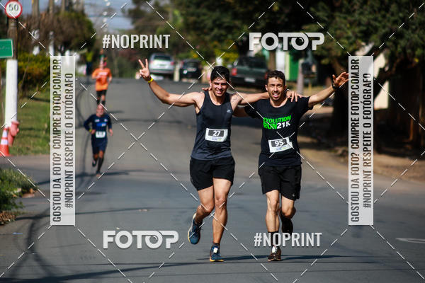Buy your photos of the eventEvolution Run 21k 2019 on Fotop