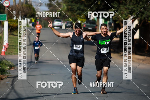 Buy your photos of the eventEvolution Run 21k 2019 on Fotop