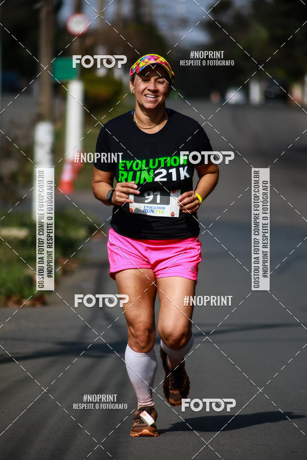 Buy your photos of the eventEvolution Run 21k 2019 on Fotop