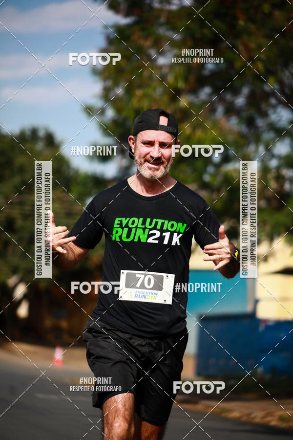 Buy your photos of the eventEvolution Run 21k 2019 on Fotop