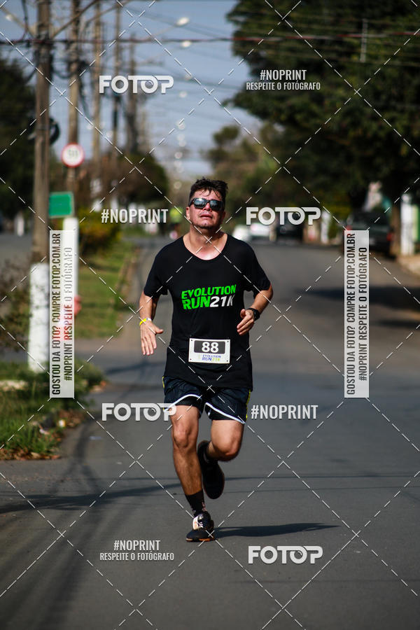 Buy your photos of the eventEvolution Run 21k 2019 on Fotop