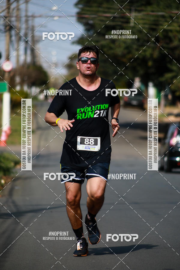 Buy your photos of the eventEvolution Run 21k 2019 on Fotop