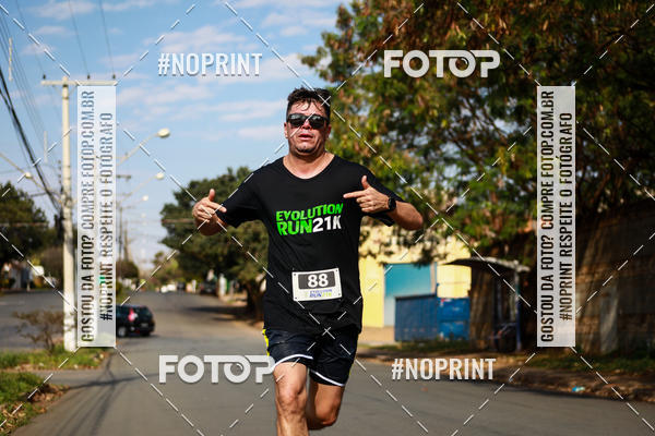 Buy your photos of the eventEvolution Run 21k 2019 on Fotop
