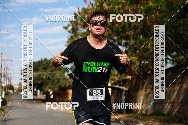 Buy your photos of the eventEvolution Run 21k 2019 on Fotop