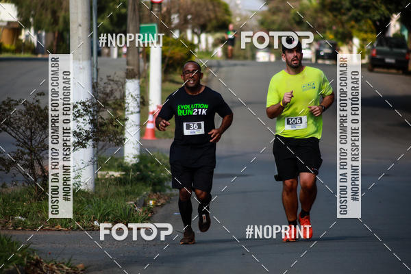 Buy your photos of the eventEvolution Run 21k 2019 on Fotop
