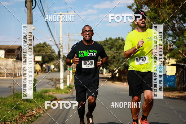 Buy your photos of the eventEvolution Run 21k 2019 on Fotop