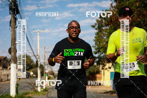 Buy your photos of the eventEvolution Run 21k 2019 on Fotop