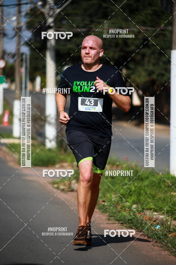 Buy your photos of the eventEvolution Run 21k 2019 on Fotop