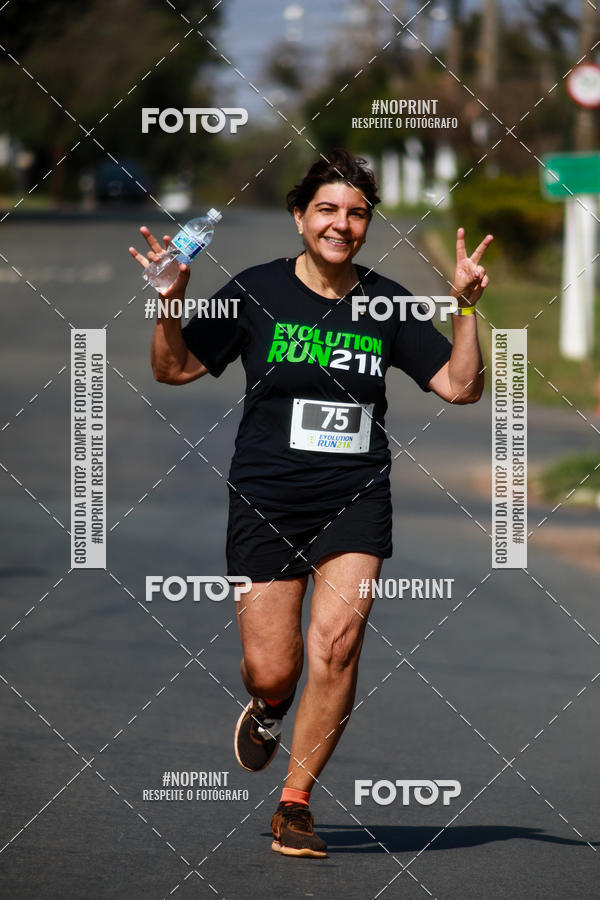 Buy your photos of the eventEvolution Run 21k 2019 on Fotop