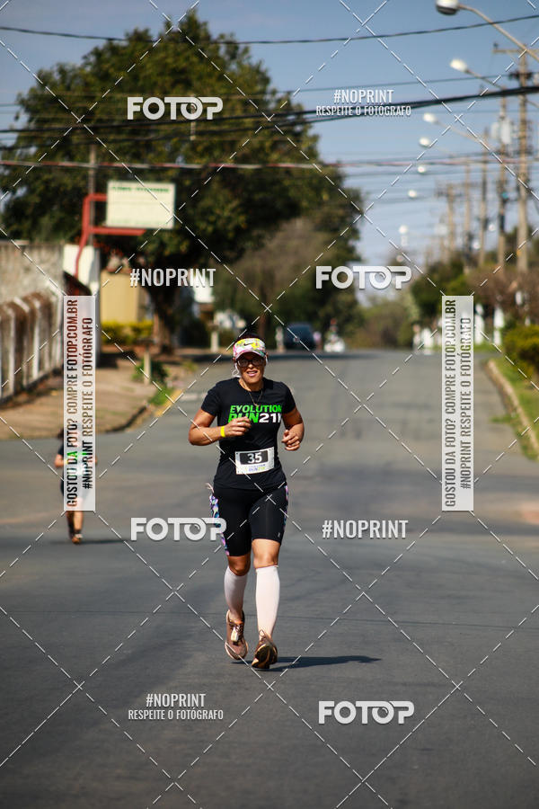 Buy your photos of the eventEvolution Run 21k 2019 on Fotop