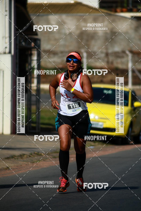 Buy your photos of the eventEvolution Run 21k 2019 on Fotop