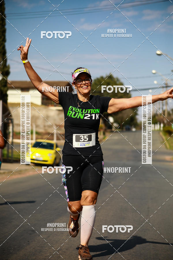 Buy your photos of the eventEvolution Run 21k 2019 on Fotop