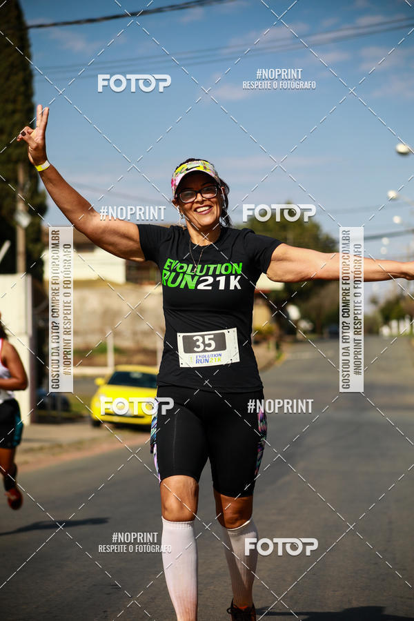 Buy your photos of the eventEvolution Run 21k 2019 on Fotop