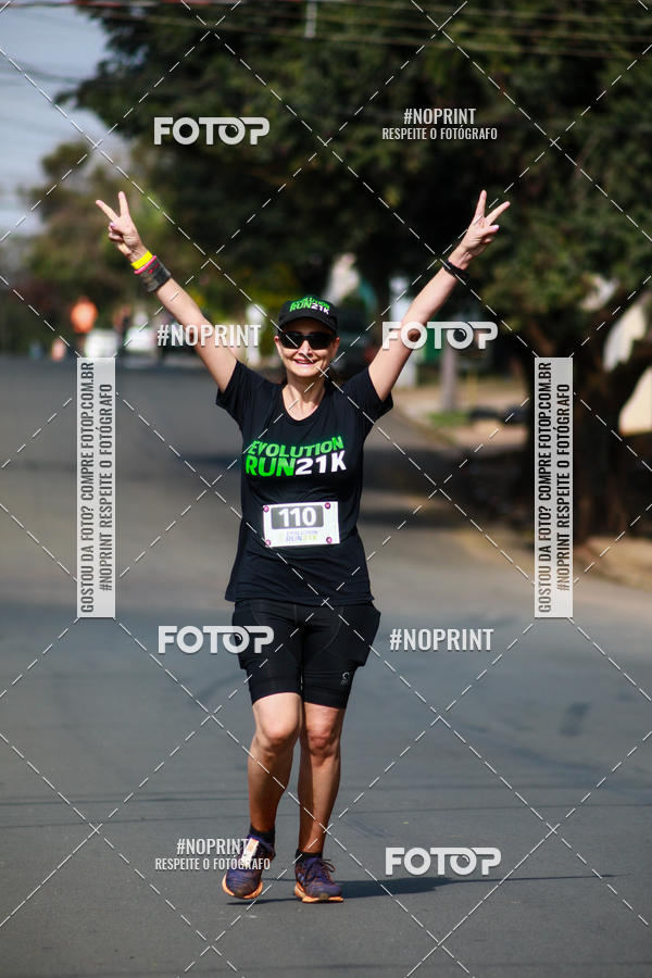 Buy your photos of the eventEvolution Run 21k 2019 on Fotop