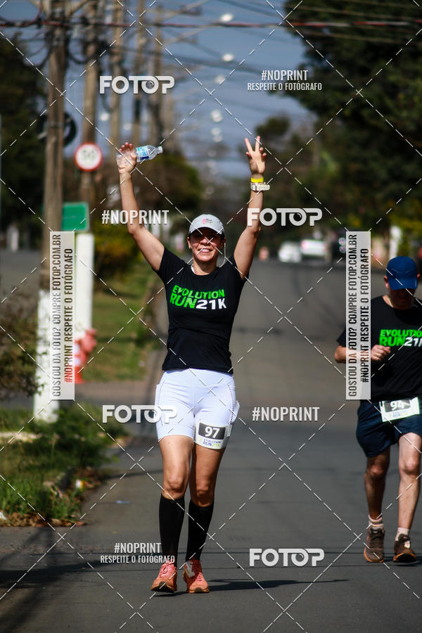 Buy your photos of the eventEvolution Run 21k 2019 on Fotop