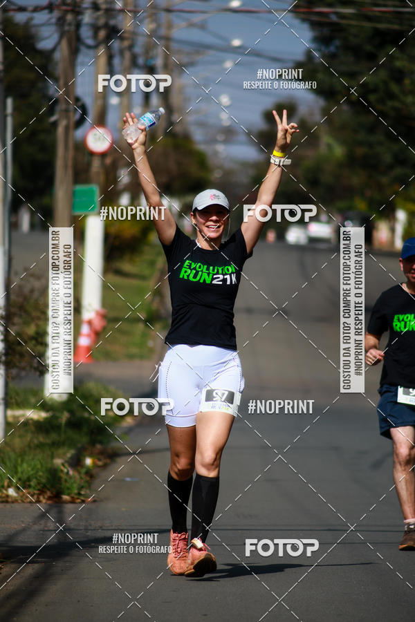 Buy your photos of the eventEvolution Run 21k 2019 on Fotop