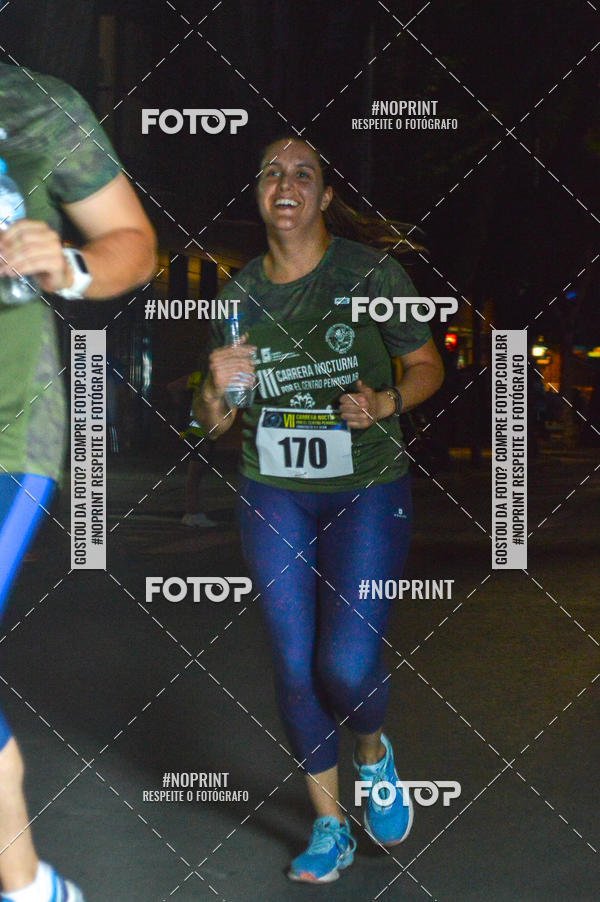 Buy your photos of the eventVII CARRERA NOCTURNA POR EL CENTRO PENINSULAR on Fotop