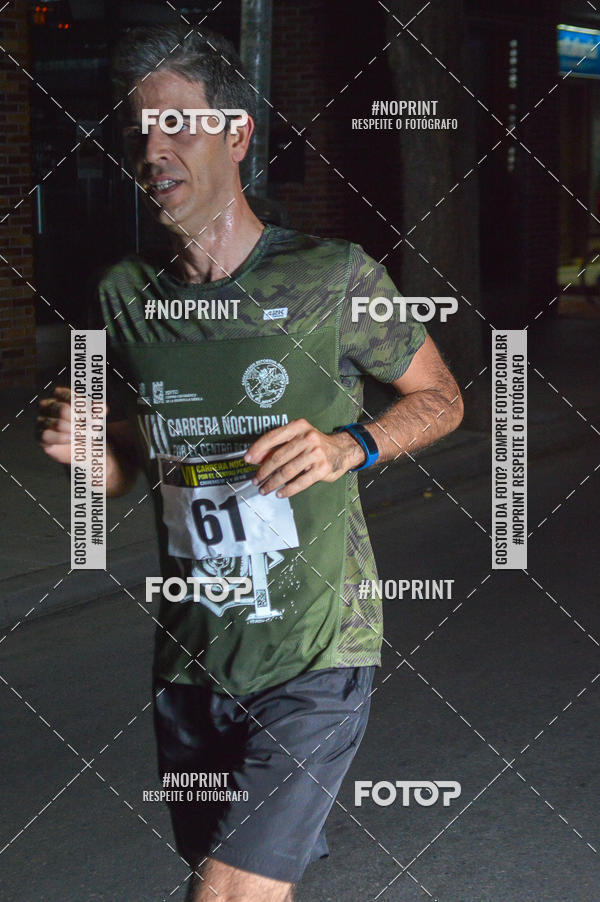 Buy your photos of the eventVII CARRERA NOCTURNA POR EL CENTRO PENINSULAR on Fotop