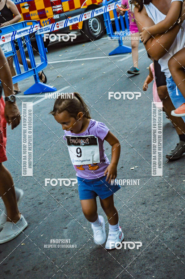 Buy your photos of the eventVII CARRERA NOCTURNA POR EL CENTRO PENINSULAR on Fotop