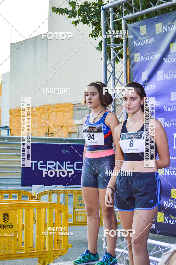 Buy your photos of the eventVII CARRERA NOCTURNA POR EL CENTRO PENINSULAR on Fotop