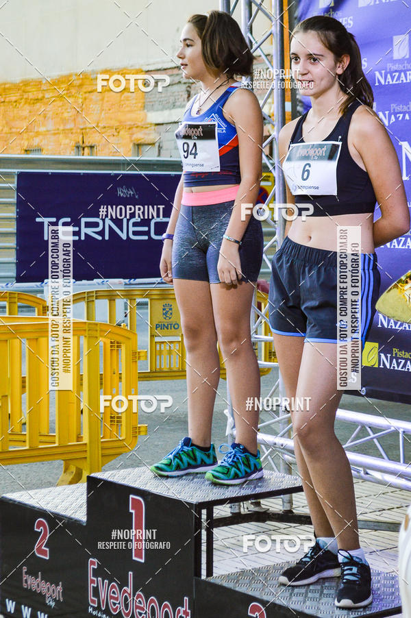 Buy your photos of the eventVII CARRERA NOCTURNA POR EL CENTRO PENINSULAR on Fotop