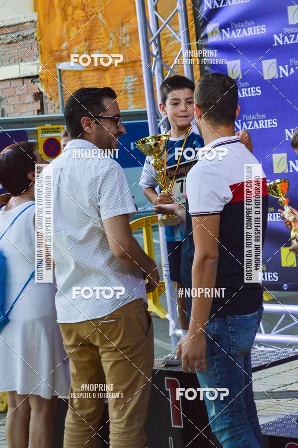 Buy your photos of the eventVII CARRERA NOCTURNA POR EL CENTRO PENINSULAR on Fotop