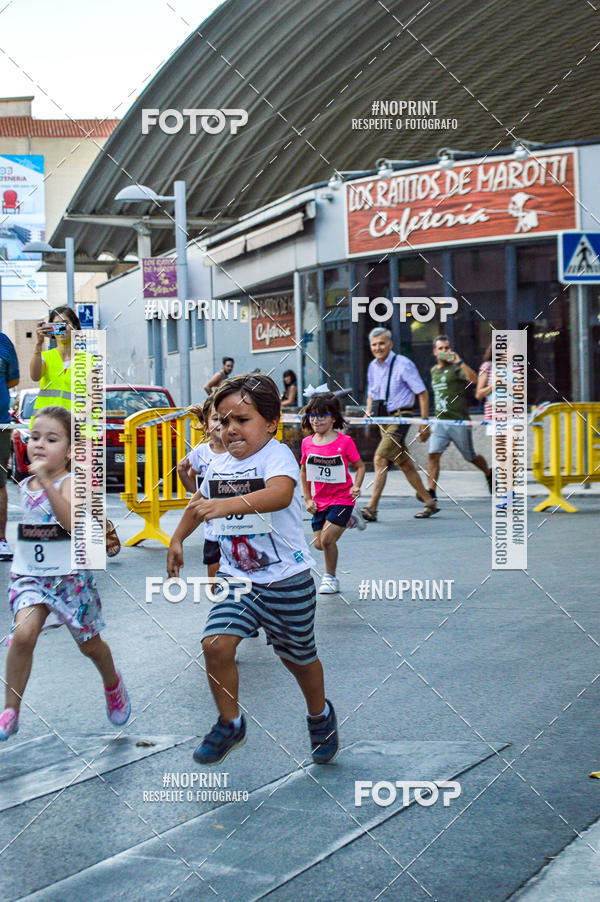 Buy your photos of the eventVII CARRERA NOCTURNA POR EL CENTRO PENINSULAR on Fotop