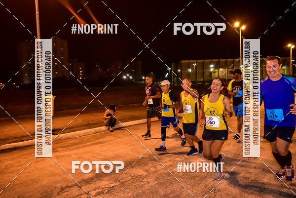 Buy your photos of the event1 Corrida Noturna Super 17 - Etapa Mogi das Cruzes on Fotop