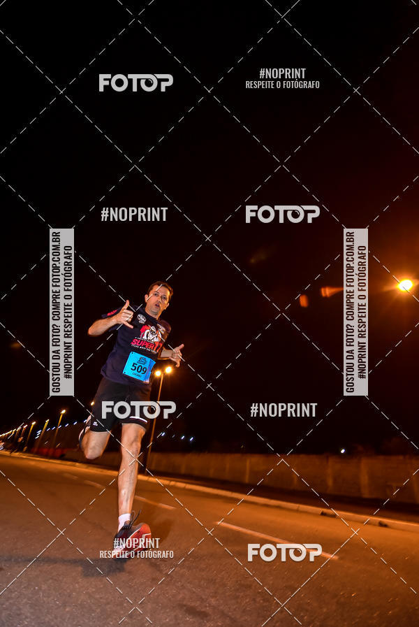 Buy your photos of the event1 Corrida Noturna Super 17 - Etapa Mogi das Cruzes on Fotop
