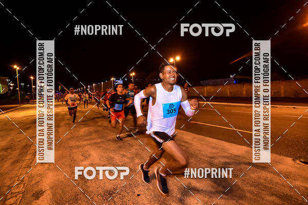Buy your photos of the event1 Corrida Noturna Super 17 - Etapa Mogi das Cruzes on Fotop