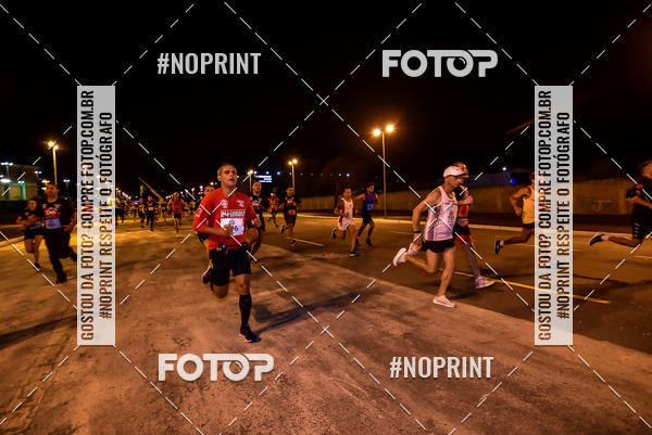 Buy your photos of the event1 Corrida Noturna Super 17 - Etapa Mogi das Cruzes on Fotop