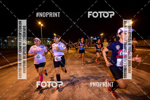 Buy your photos of the event1 Corrida Noturna Super 17 - Etapa Mogi das Cruzes on Fotop
