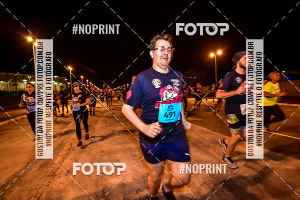 Buy your photos of the event1 Corrida Noturna Super 17 - Etapa Mogi das Cruzes on Fotop