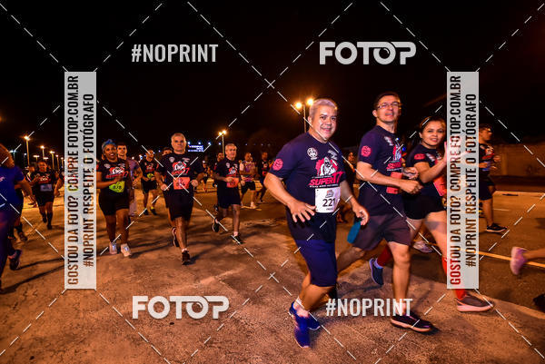 Buy your photos of the event1 Corrida Noturna Super 17 - Etapa Mogi das Cruzes on Fotop
