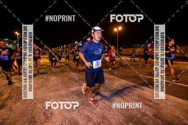 Buy your photos of the event1 Corrida Noturna Super 17 - Etapa Mogi das Cruzes on Fotop