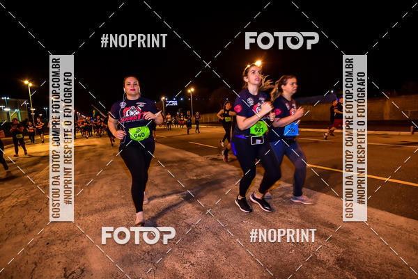 Buy your photos of the event1 Corrida Noturna Super 17 - Etapa Mogi das Cruzes on Fotop
