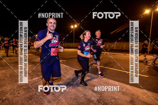 Buy your photos of the event1 Corrida Noturna Super 17 - Etapa Mogi das Cruzes on Fotop